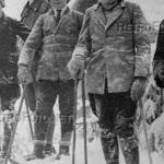 Lyžaři