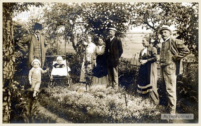 Na zahradě - In the garden